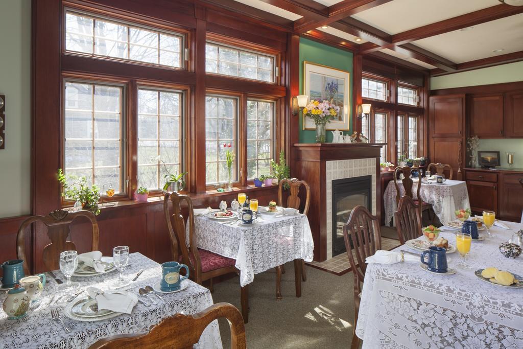 Isaiah Jones Homestead Bed And Breakfast Sandwich Exteriér fotografie