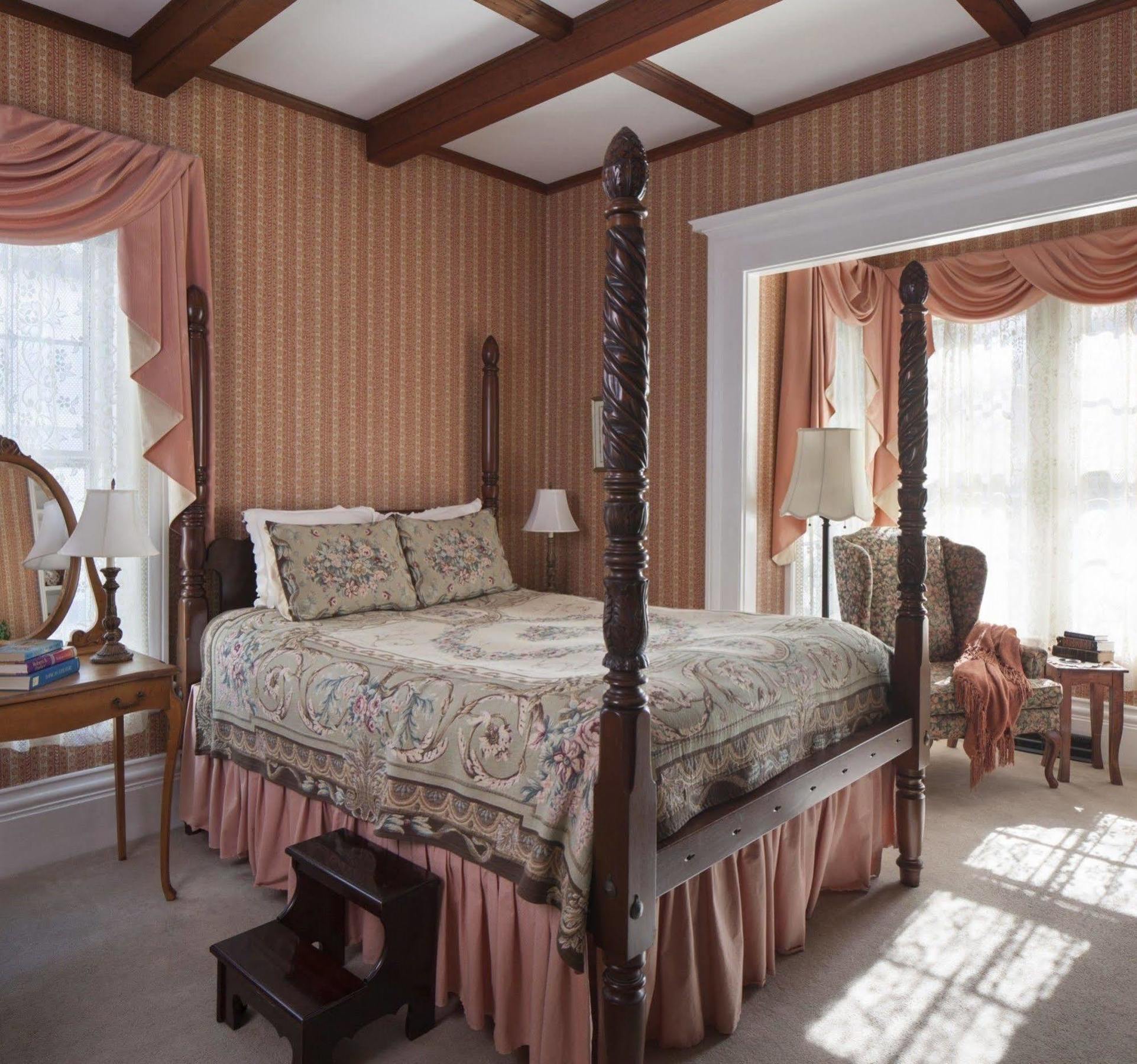 Isaiah Jones Homestead Bed And Breakfast Sandwich Exteriér fotografie